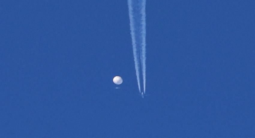 U.S. Air Force jets shoot down giant Chinese balloon off U.S. east coast